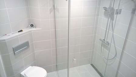 voorbeeld van vernieuwde badkamer